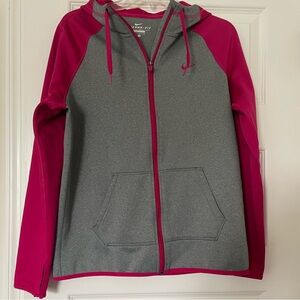 EUC “Nike Therma Fit” Lightweight Hooded Zippered Jacket & 2 zippered pockets